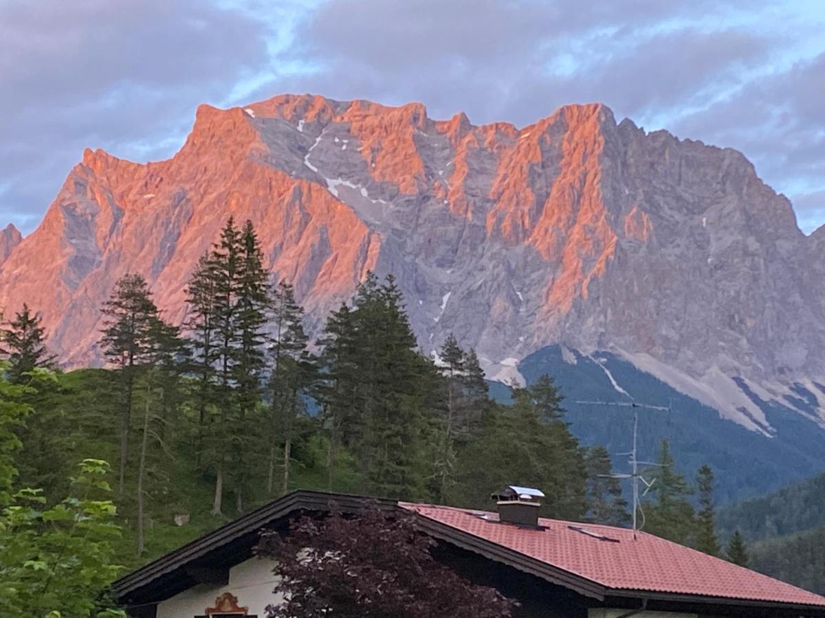 Haus Sonnenspitze - Fam. Nessler Apartman Biberwier Kültér fotó